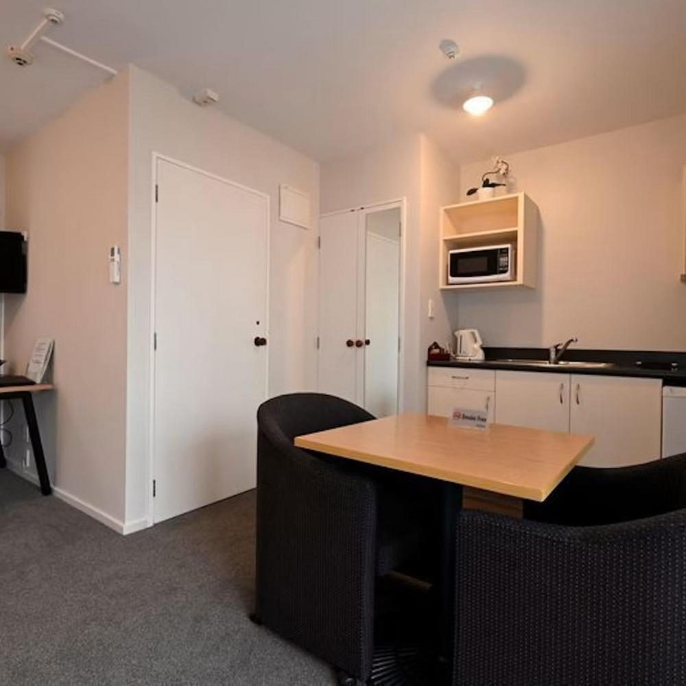 Big Studio / Access Studio